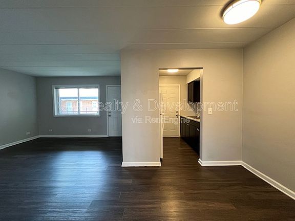 5th image of 342 Wilson Ave APT G