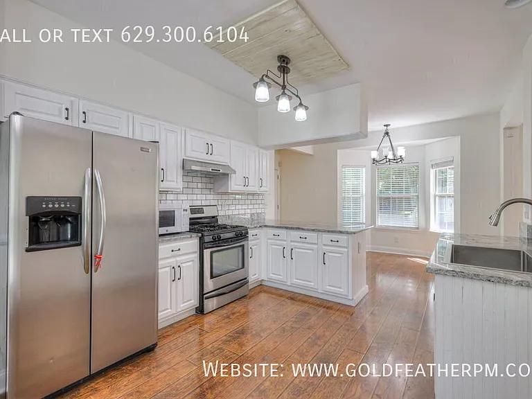 5888 Woodlands Ave — Photo 12