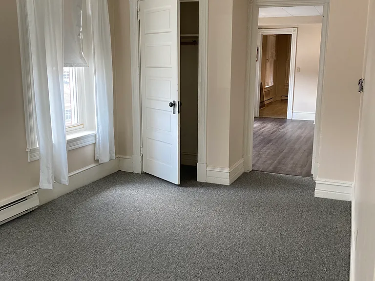 100 E State St #3 — Photo 9