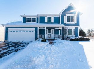 289 Bingham Cir, Mundelein, IL 60060