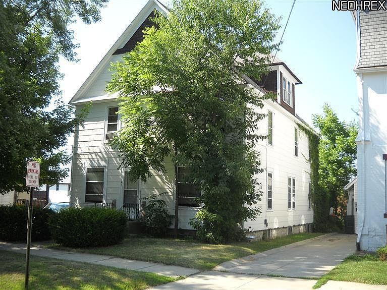 2nd image of 161 E Spruce Ave #2