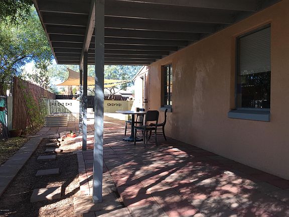 5th image of 1825 N Rosemary Dr