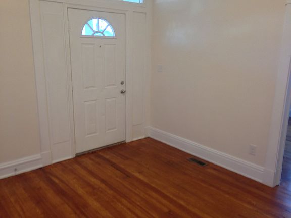 4th image of 3083 Stockton St