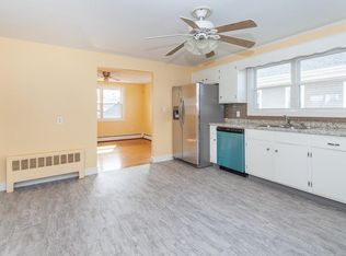 27 Chickatawbut St #A, Dorchester, MA 02122