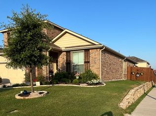 9141 Edenberry Ln, Fort Worth, TX 76179
