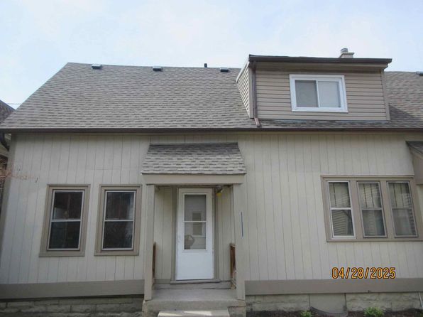 819 E Wright St #819A