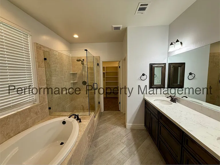 10400 Garden View Ln — Photo 9
