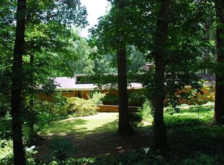 214 Hillcrest Cir, Chapel Hill, NC 27514