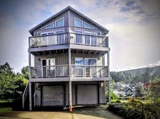2672 SW Anchor Ave, Lincoln City, OR