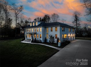 4 Gower Ln, Arden, NC 28704