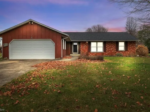 464 Earl Dr, Newark, OH 43055