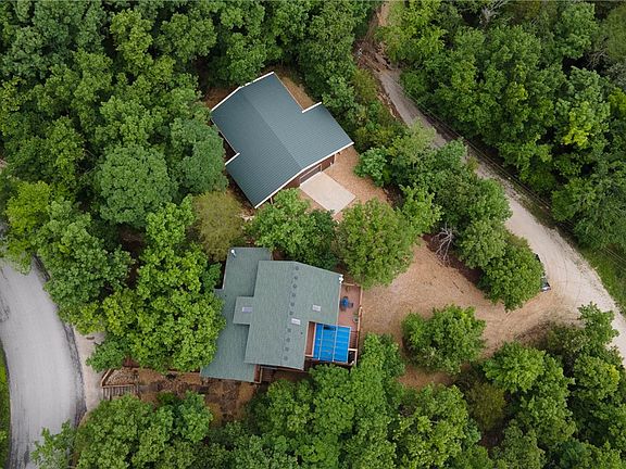 3rd image of 12066 Dogwood Dr