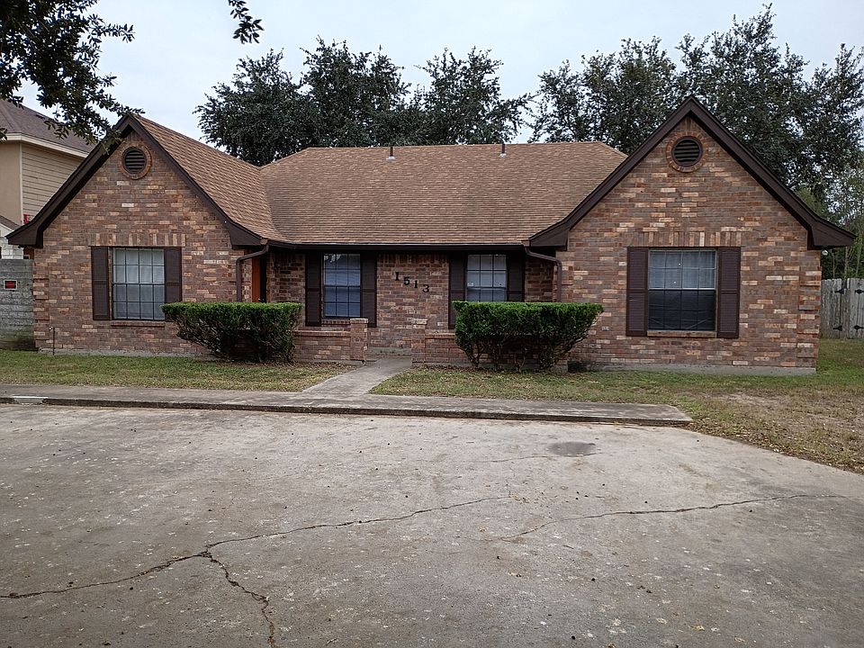 1st image of 1513 Westmont Dr #B