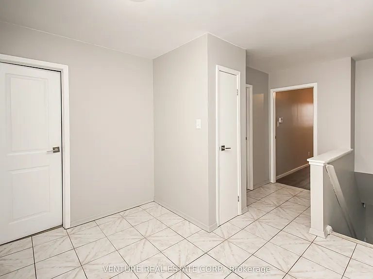 4227 Dundas St W #1 — Photo 11