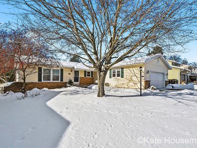 1921 Camille Dr SE, Kentwood, MI, 49546