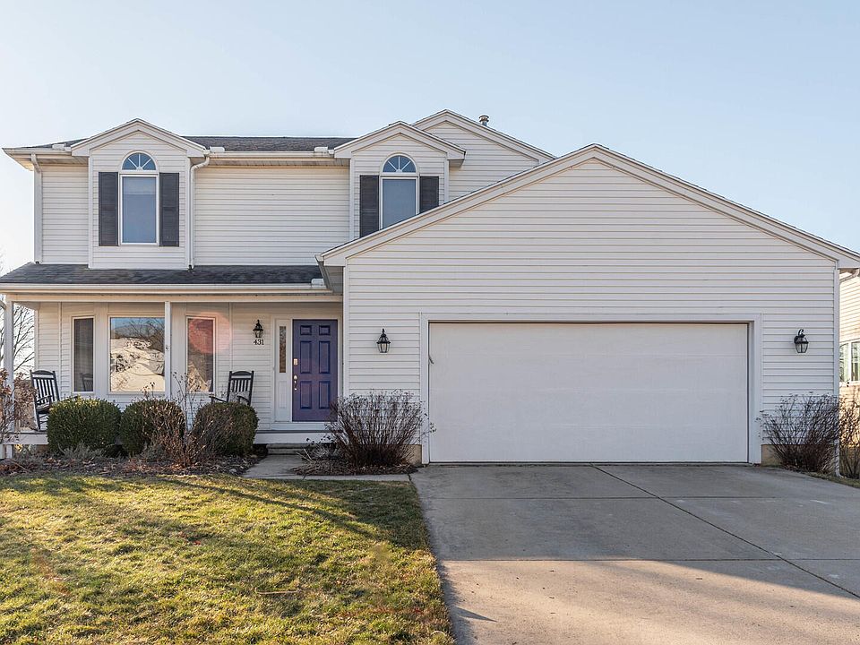 1st image of 431 Woodland Dr W
