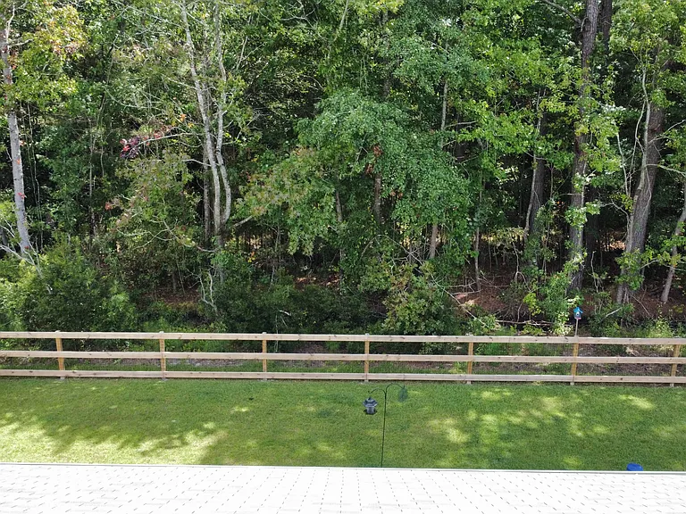 4003 Calabash Ct — Photo 11