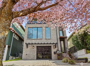 2660 9th Ave W, Seattle, WA 98119