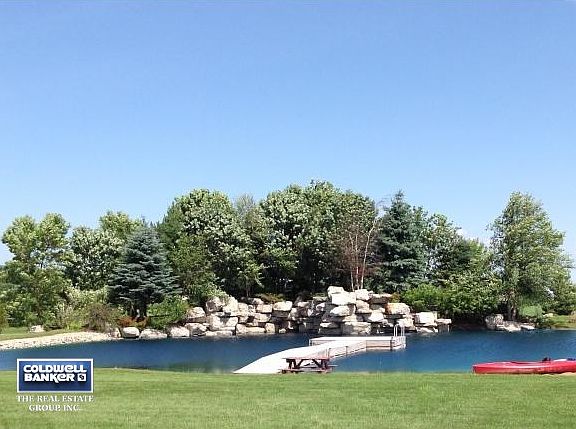 Summer Photo of Pond w/Beach