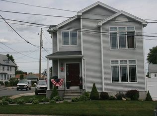 24 Kenwood Rd, Peabody, MA 01960