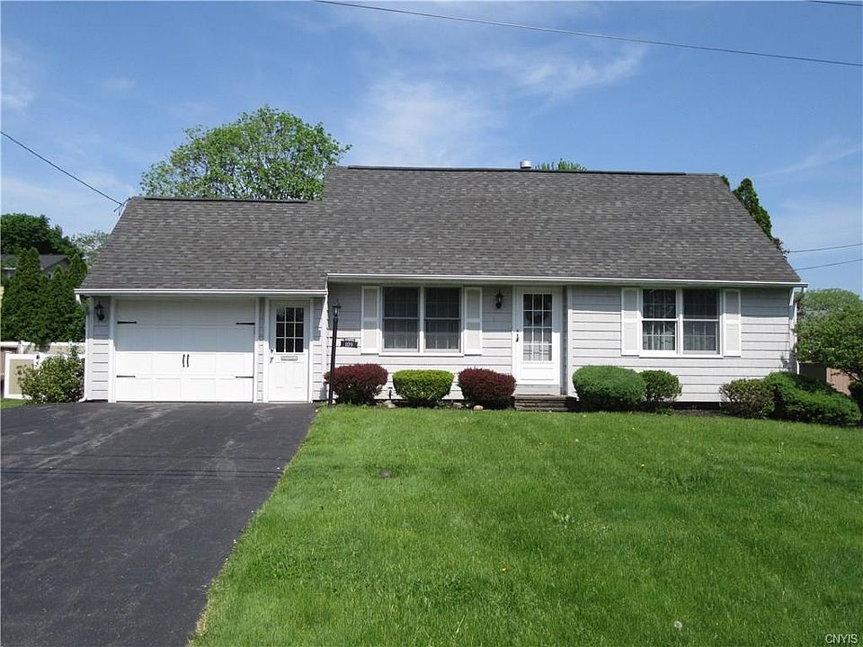 1st image of 109 Lueck Ln