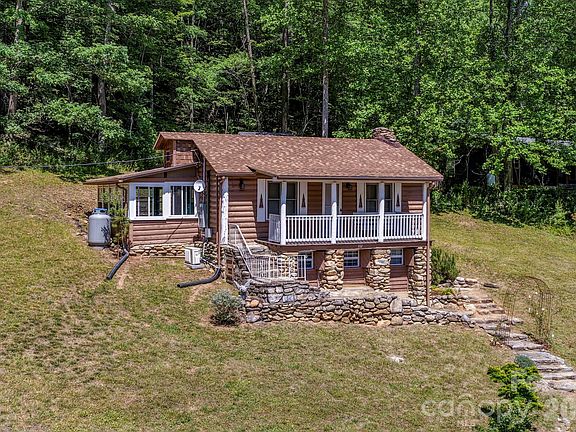 4th image of 102 Jack London Rd