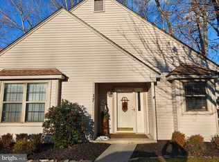 735 S Main Rd APT 17, Vineland, NJ 08360