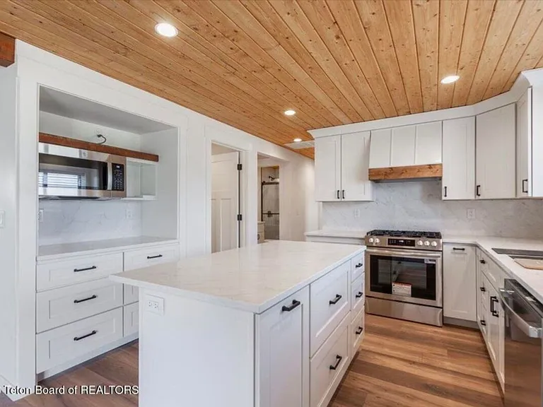 2969 Shark Fin Ln #A — Photo 9
