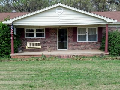 200 Wintergreen Ln, Taylors, SC, 29687