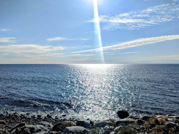 2 Pierce Point Rd Lot 4, Queens, NS B0T 1G0