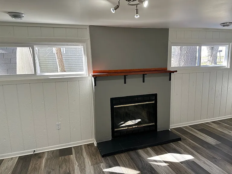 127 Hickory Nut Ln — Photo 5