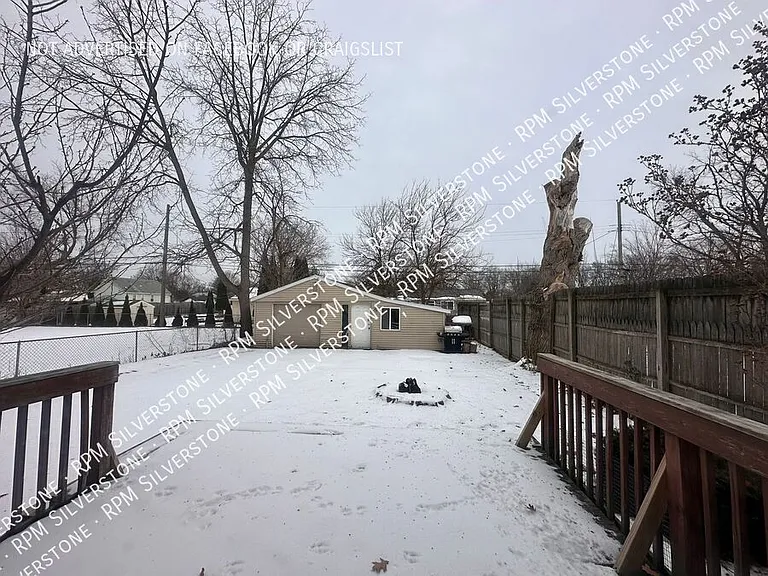 3113 Emmons Ave — Photo 21