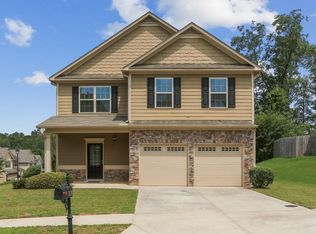 820 Pine Arbor Ln, Lawrenceville, GA 30043
