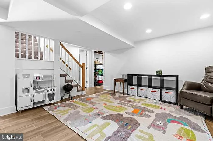 3241 Holly Hill Dr #1 — Photo 5