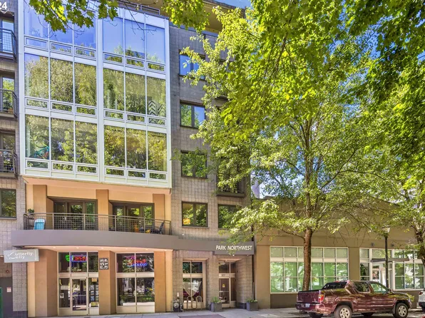 327 NW Park Ave APT 2A, Portland, OR 97209