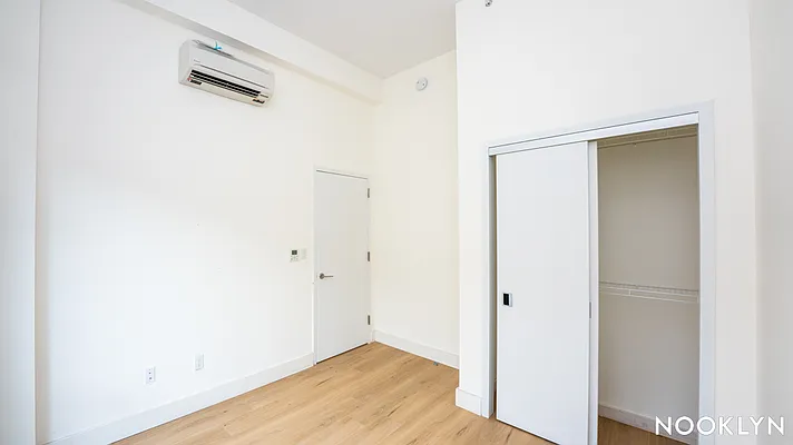 Rented by Nooklyn NYC LLC | media 48