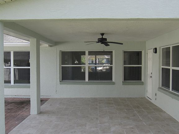 4th image of 38 Parkway Ln
