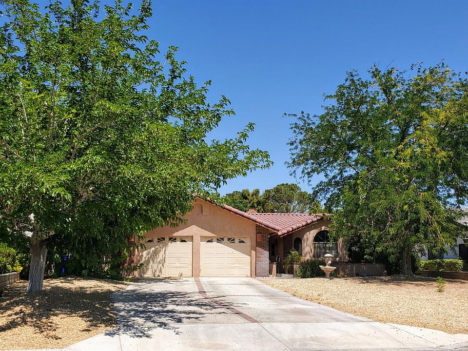 1st image of 27844 Jasmine Ln