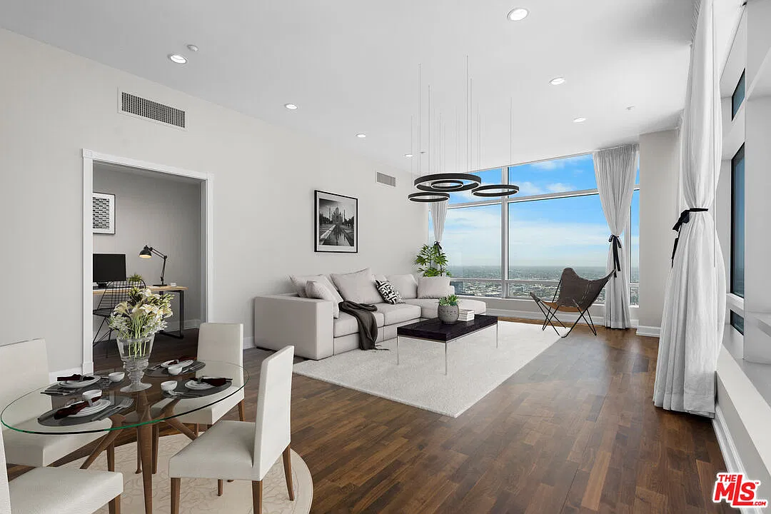 2 bed, 3.0 bath, 2000 sqft, $8,699 — Photo 1