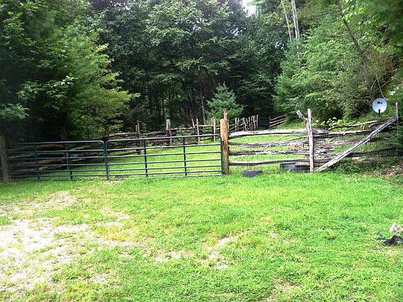 3rd image of 2803 Brigadoon Ln