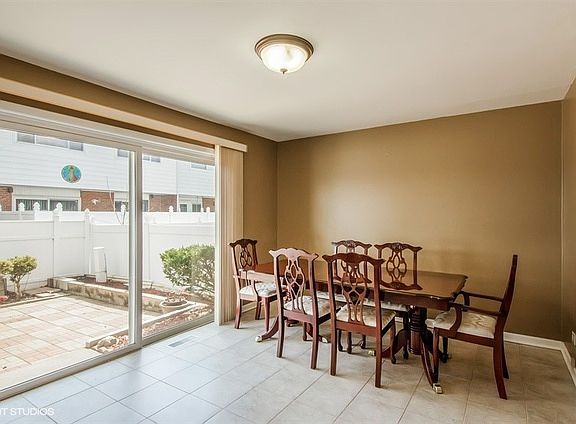 4th image of 8011 W Lyons St Unit A
