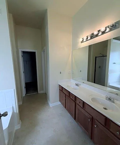 1020 Capstone Ct — Photo 20