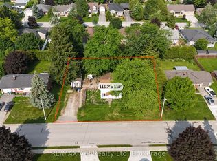 86 Salina St N, Saint Marys, ON N4X1C8