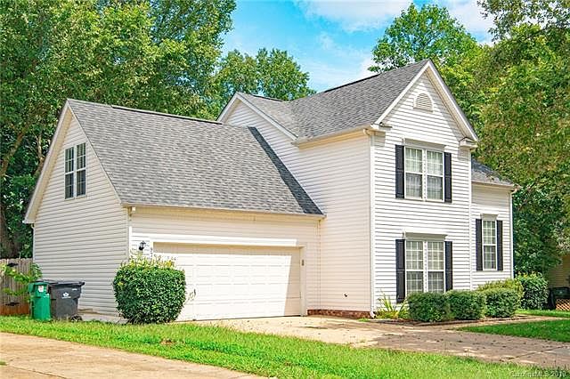 1st image of 9716 Chestnut Glen Ct