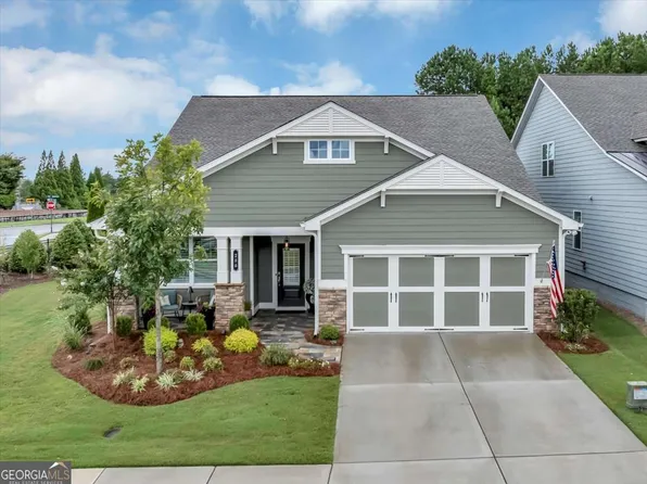 286 Hickory Bluffs Pkwy, Canton, GA 30114