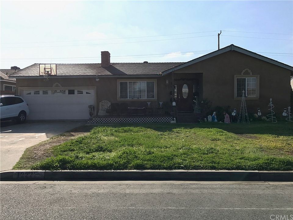 1st image of 12222 Bluebell Ave