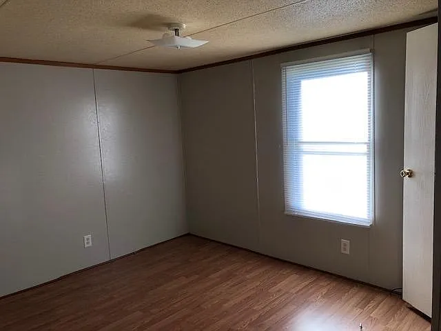 3392 Julia Ct — Photo 6