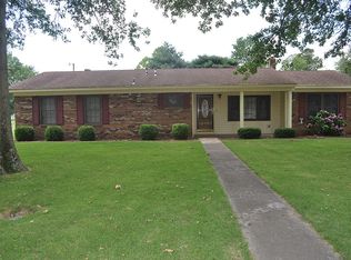 611 N Goodland St, Hayti, MO 63851