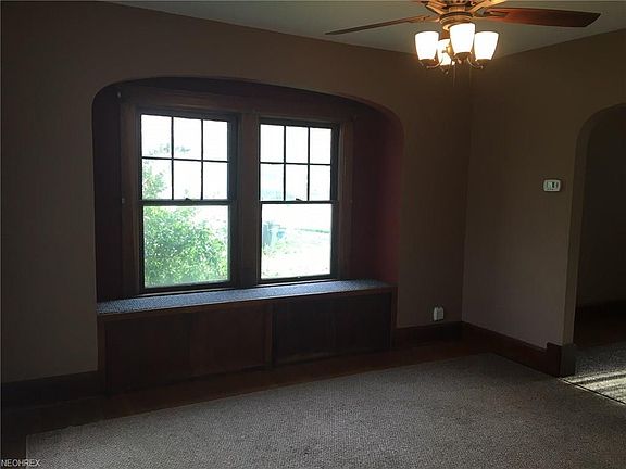 5th image of 125 Brandtson Ave