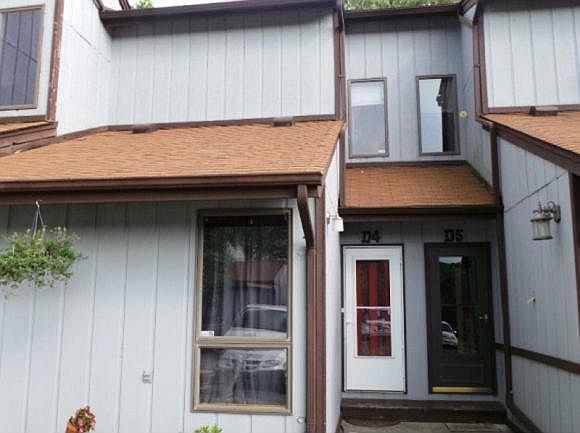 1st image of 780 Hamilton Rd